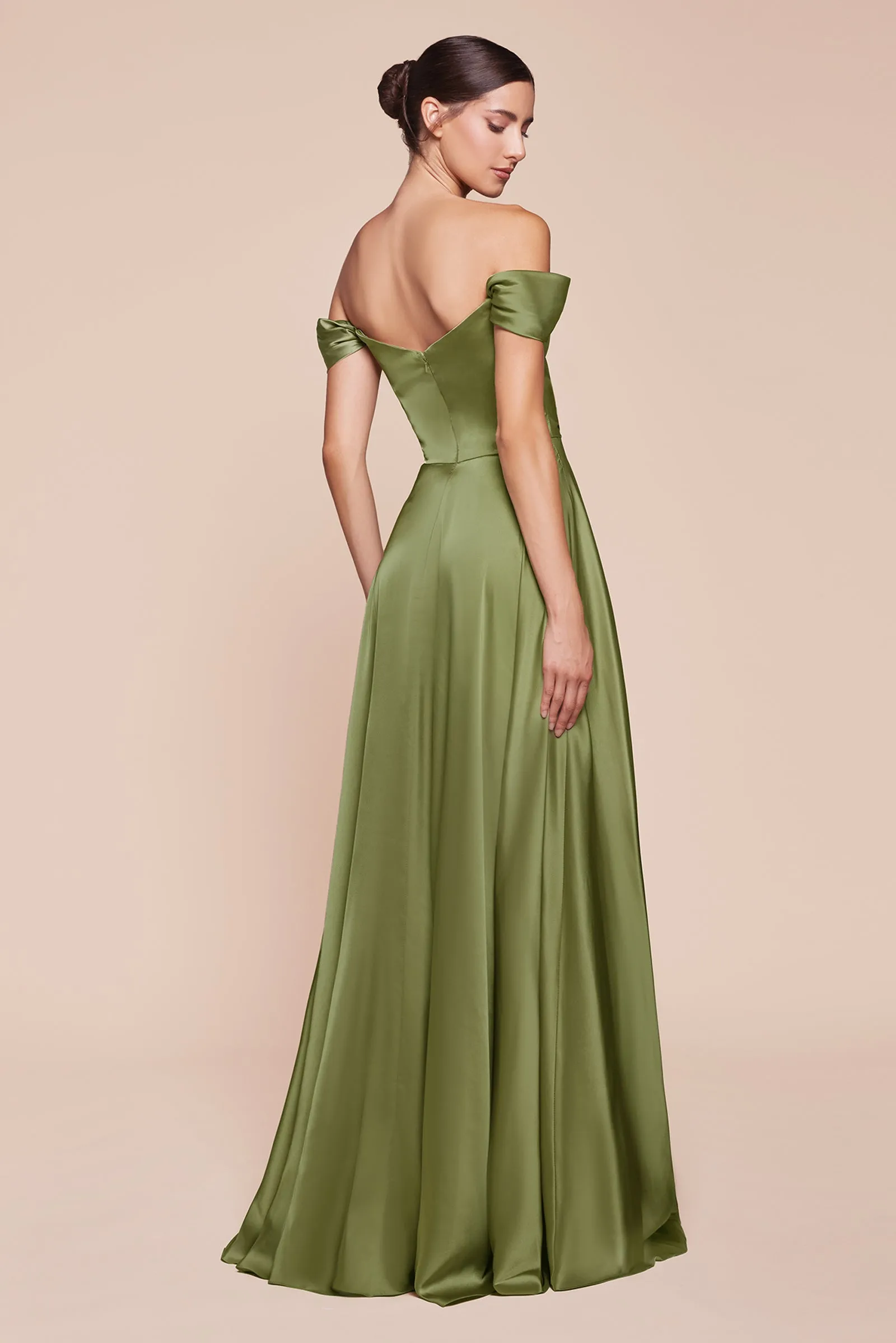 7493 - Ladivine by Cinderella Divine Dress