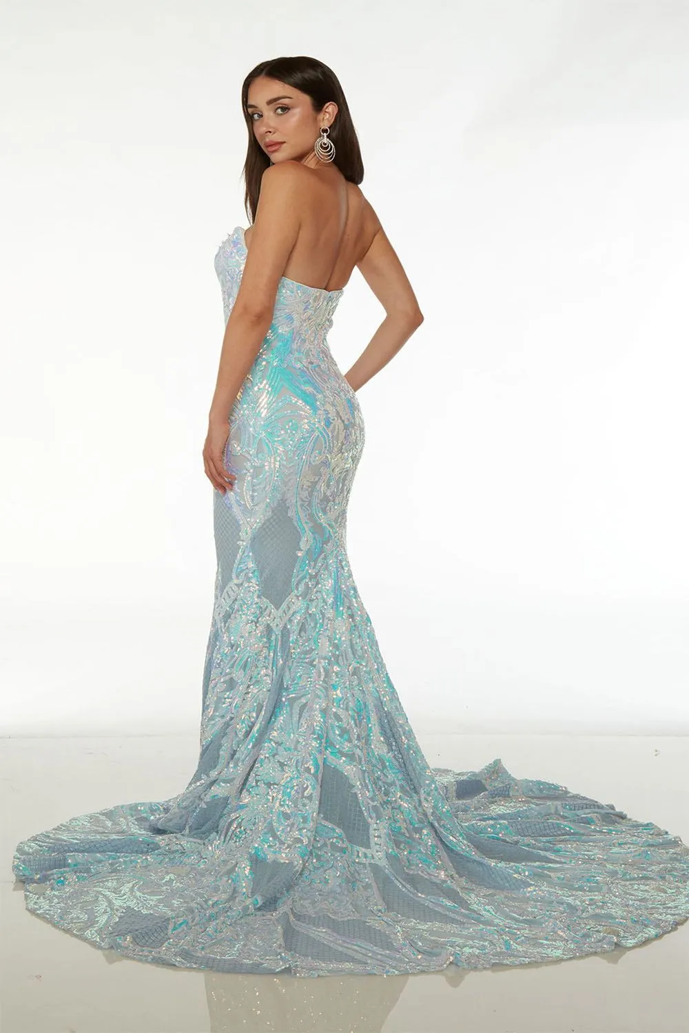 Alyce 61648