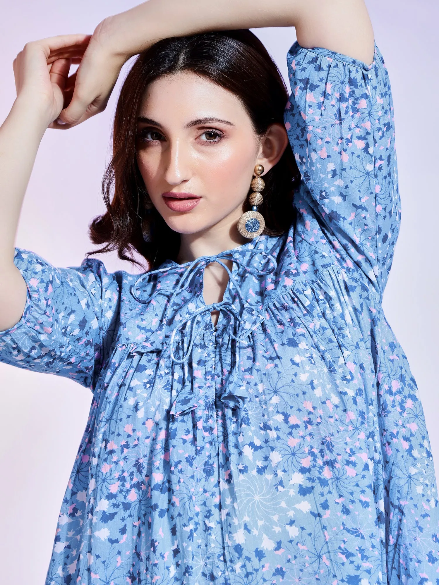 Blue Floral Casual Dress Mini with Chic Three-Quarter Sleeves
