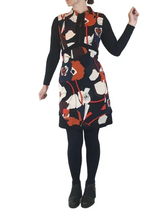 Cue fabulous 60s inspired sleeveless dress size 8