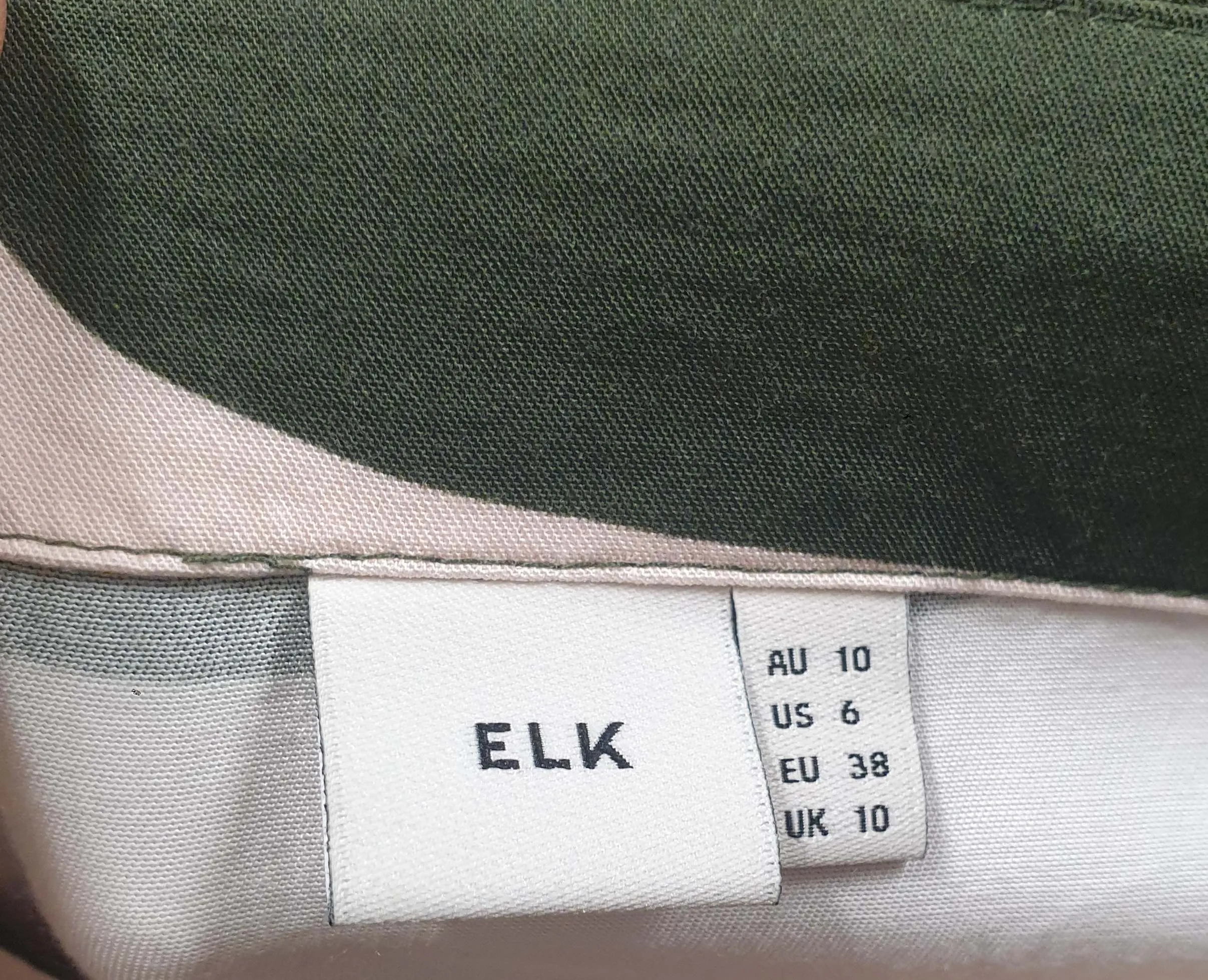 Elk green and pink print long sleeve dress size 10