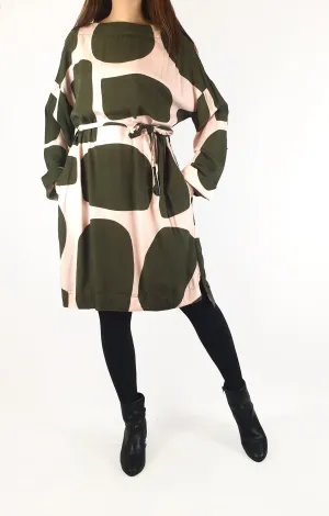 Elk green and pink print long sleeve dress size 10