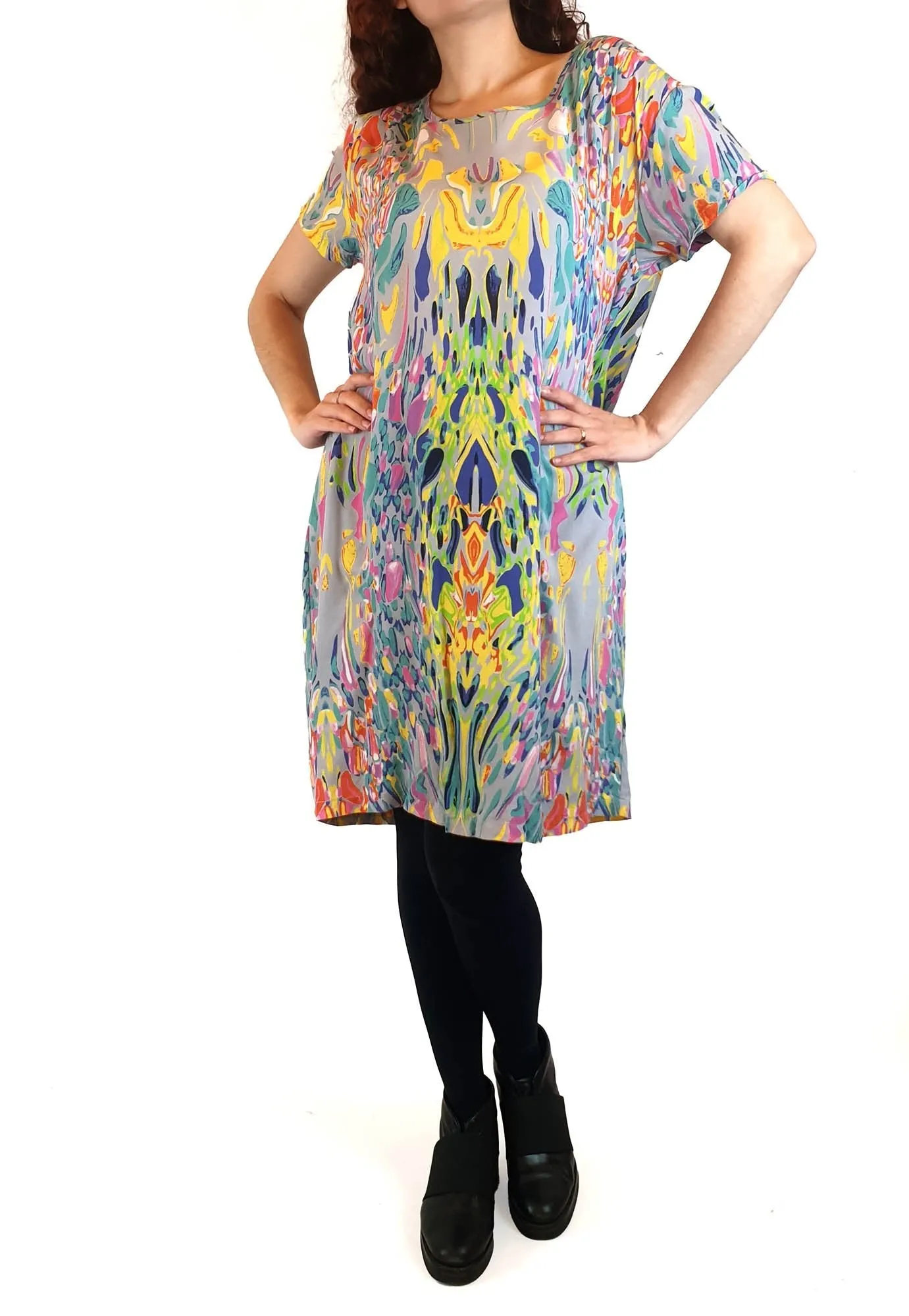 Elm colourful print dress size 10