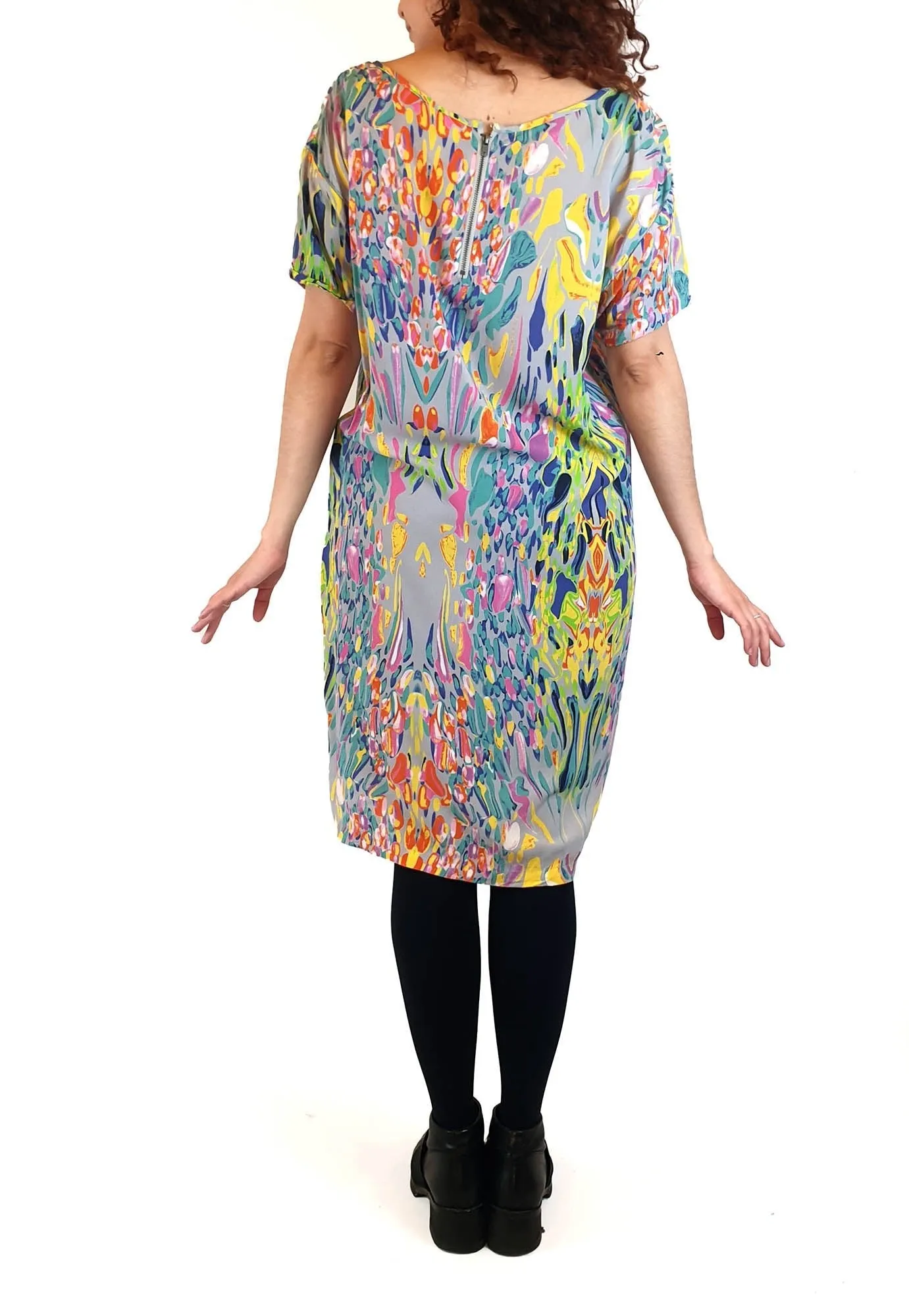 Elm colourful print dress size 10