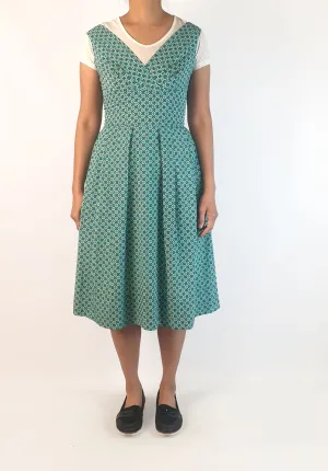Emily and Fin unique print dress size small