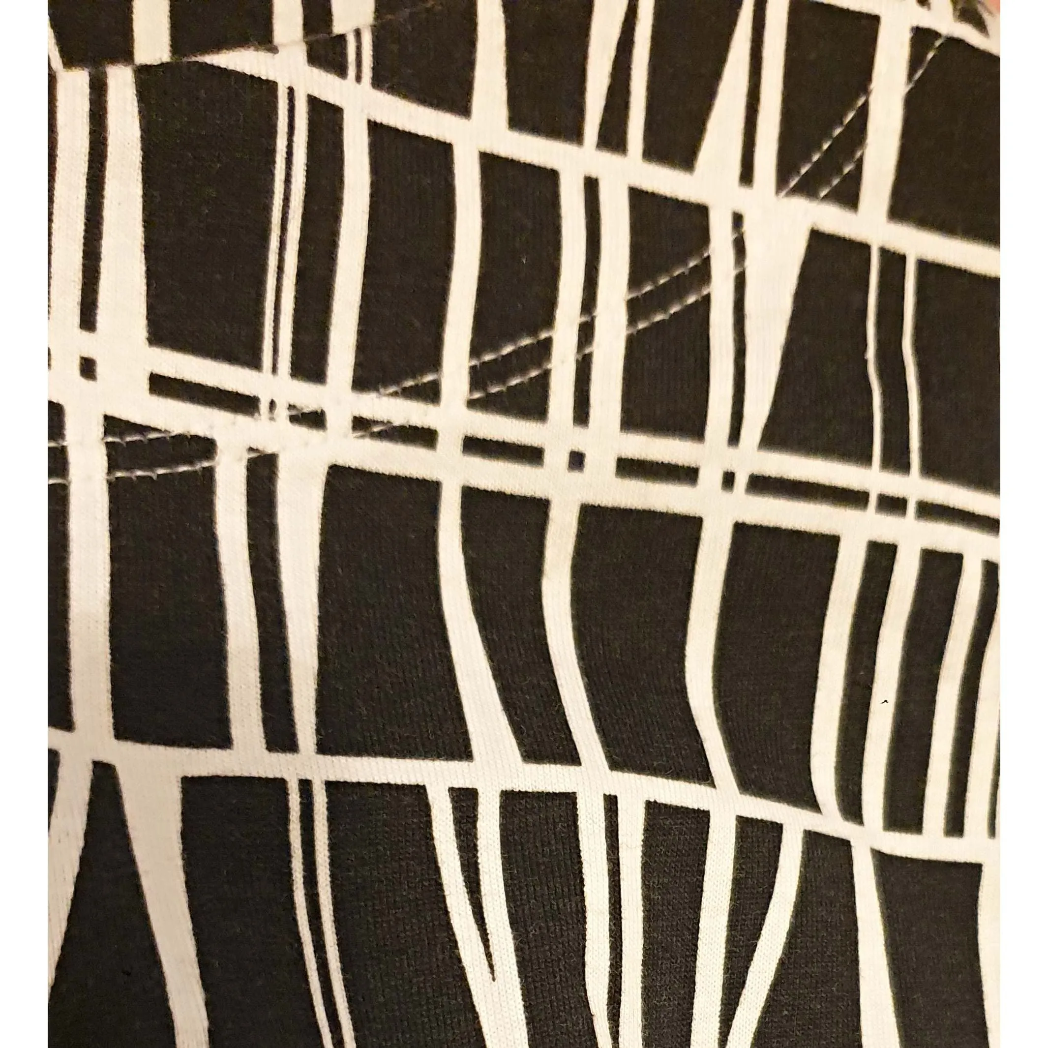Finlayson x Uniqlo preloved black and white oversize tee shirt dress size XS (best fits size 8)
