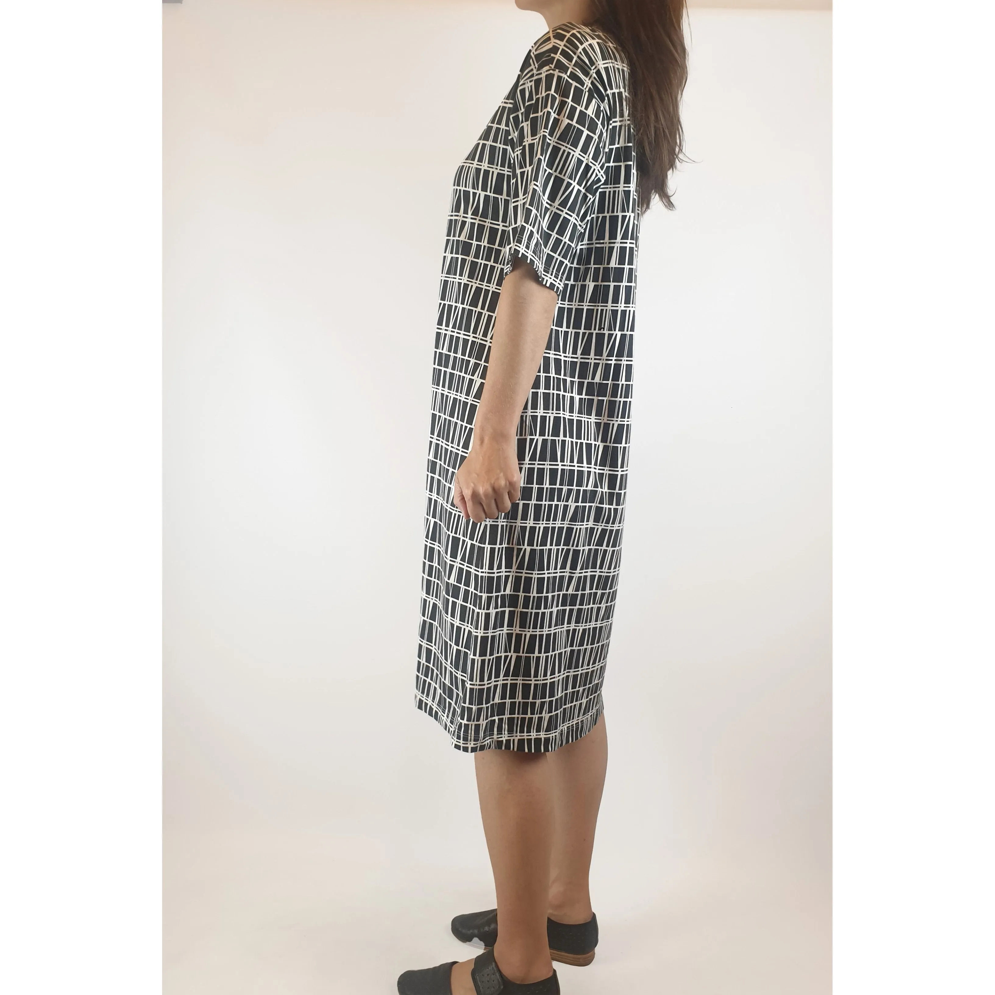 Finlayson x Uniqlo preloved black and white oversize tee shirt dress size XS (best fits size 8)
