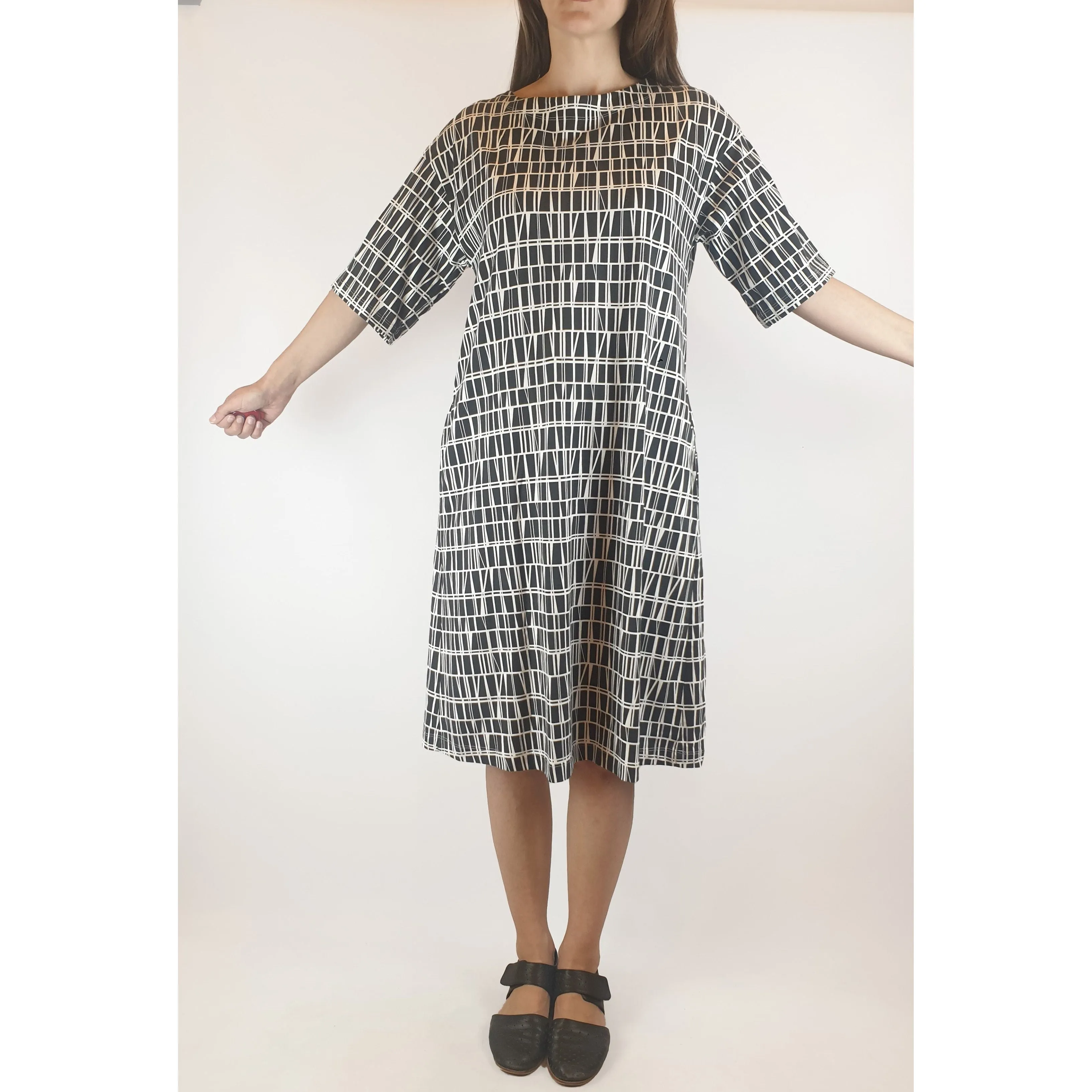 Finlayson x Uniqlo preloved black and white oversize tee shirt dress size XS (best fits size 8)