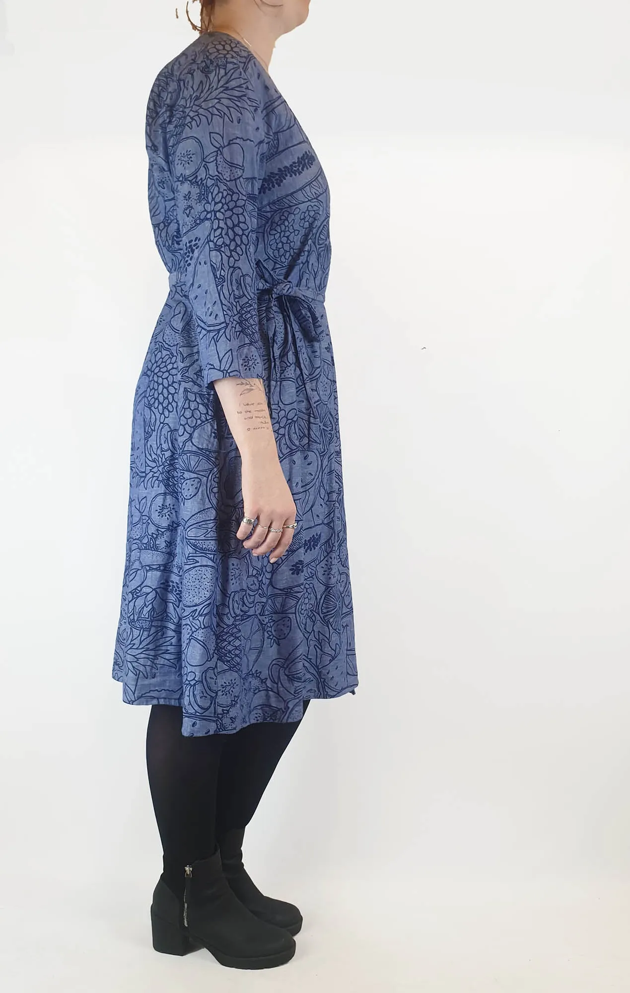 Gorman blue long sleeve dress with subtle fruit print size 12