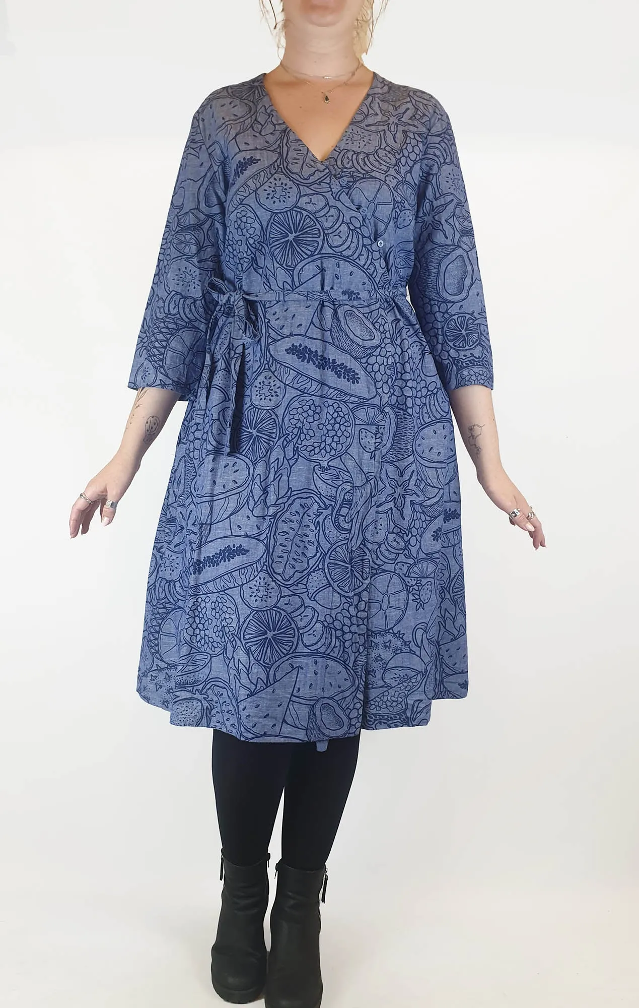 Gorman blue long sleeve dress with subtle fruit print size 12