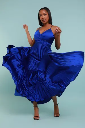 Hit The Lights Pleated Maxi Dress - Blue