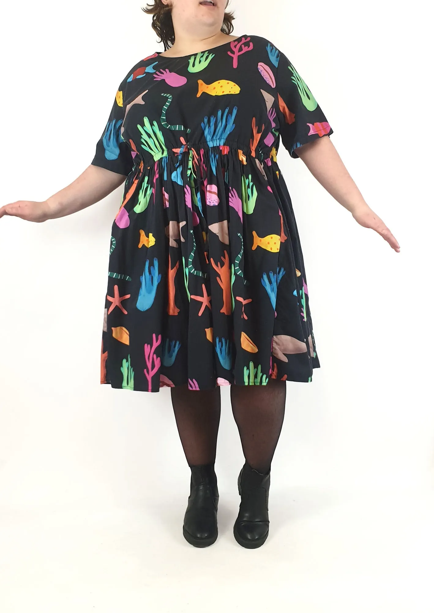 Jericho Road black dress with sea flora and fauna print size 22