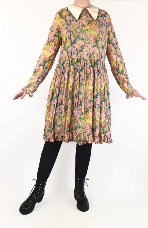 Kholo floral long sleeve dress with white collar size 14 (best fits 12-14)