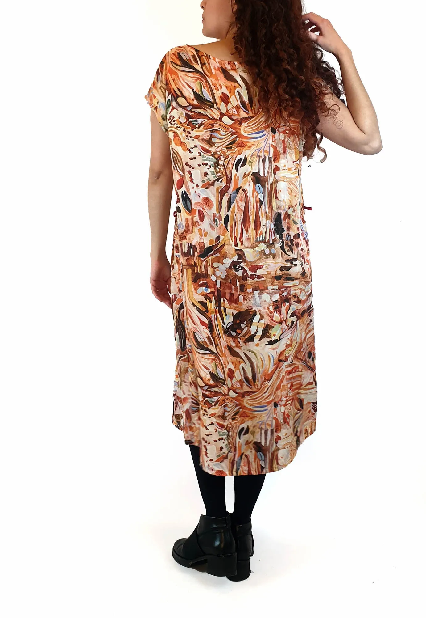 Kuwaii beautiful autumnal print dress size 10