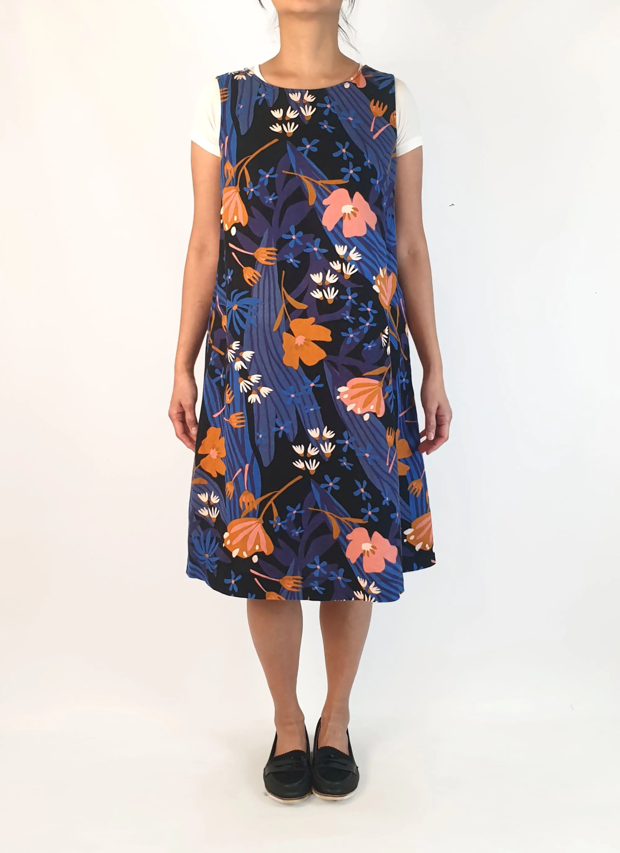 Princess Highway blue-based floral linen mix dress size 10