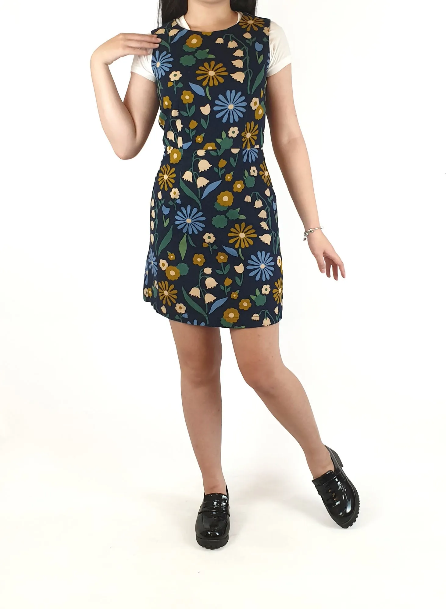 Princess Highway navy floral print sleeveless dress size 6