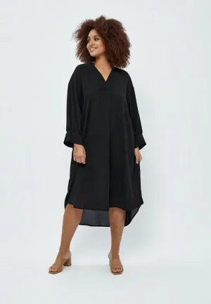Sabia Dress Curve - Black