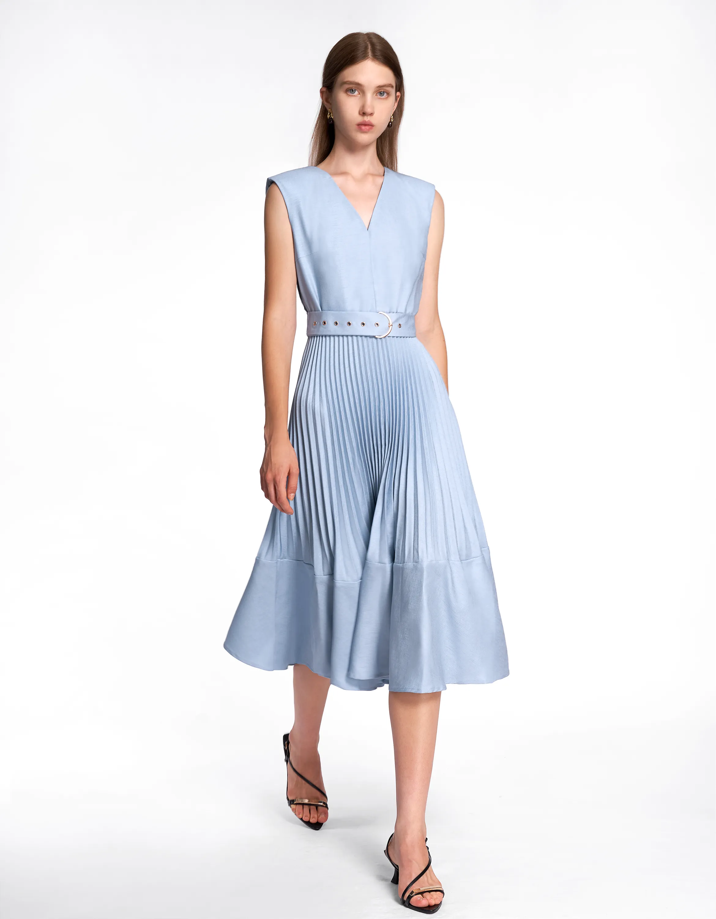 Sleeveless V-neck Pleated Midi Dress