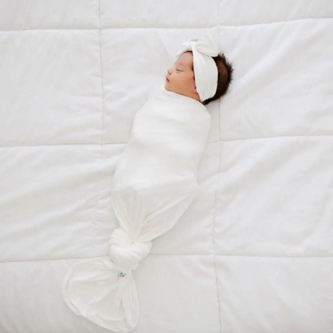 Snuggle Swaddle - White