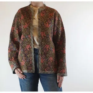 The Metropolitan Museum of Art quilted coat best fits size M